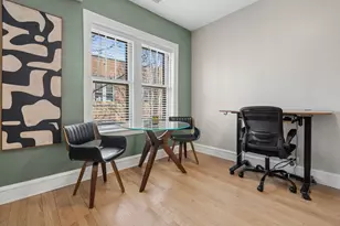 219 N Oak Park Ave, Oak Park, IL 60302 - Photo 8