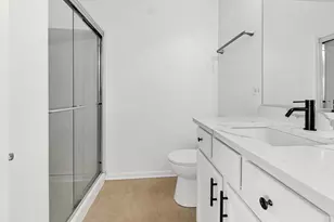 7515 Savoy Ln, Bridgeview, IL 60455 - Photo 12