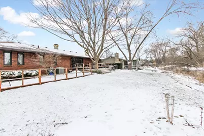 [Address not provided], Elgin, IL 60123 - Photo 34