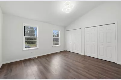 348 Richard Court, Vernon Hills, IL 60061 - Photo 14