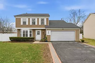 348 Richard Ct, Vernon Hills, IL 60061 - Photo 1