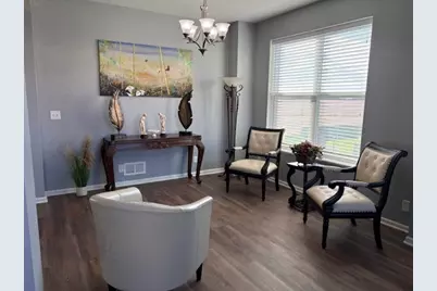 [Address not provided], Yorkville, IL 60560 - Photo 4