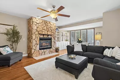 3317 N Osceola Avenue, Chicago, IL 60634 - Photo 2