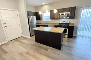 811 E Main St, East Dundee, IL 60118 - Photo 2