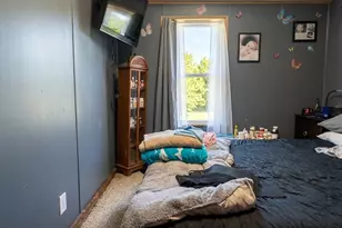 210 Lakeview Dr, Shattuc, IL 62231 - Photo 2