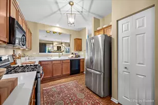 2187 Vanderbilt Dr, Geneva, IL 60134 - Photo 8