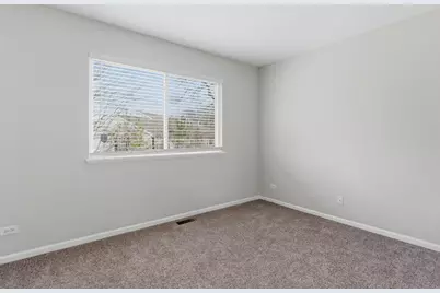 2313 Stoughton Drive, Aurora, IL 60502 - Photo 12