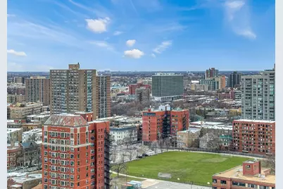 655 W Irving Park Road #2302, Chicago, IL 60613 - Photo 18