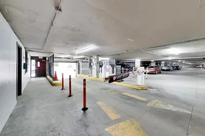 655 W Irving Park Road #2302, Chicago, IL 60613 - Photo 40