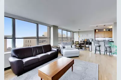 655 W Irving Park Road #2302, Chicago, IL 60613 - Photo 8