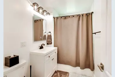 3716 N Spaulding Avenue, Chicago, IL 60618 - Photo 16