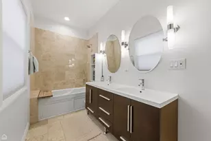 2302 W Belmont Ave, Chicago, IL 60618 - Photo 8