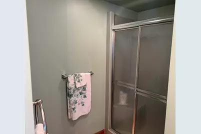 1800 Monterey Court, Hoffman Estates, IL 60169 - Photo 32