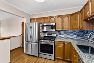 245 S Park Ln, Palatine, IL 60074 - Photo 6