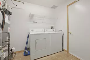 13488 Delaney Rd, Huntley, IL 60142 - Photo 20