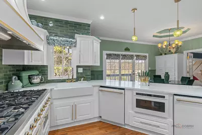 406 Kenmare Drive, Burr Ridge, IL 60527 - Photo 6