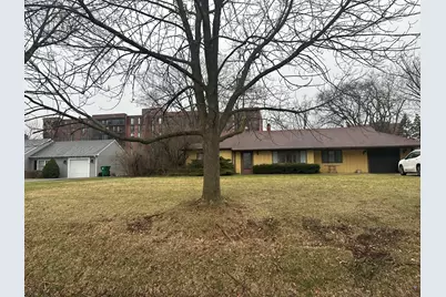 6526 Howard Avenue, Indian Head Park, IL 60525 - Photo 1