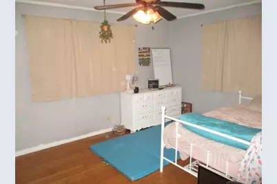 6526 Howard Avenue, Indian Head Park, IL 60525 - Photo 14