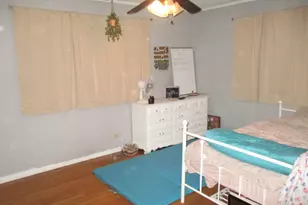 6526 Howard Ave, Indian Head Park, IL 60525 - Photo 14