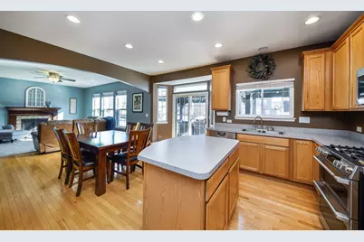 1836 Aster Drive, Yorkville, IL 60560 - Photo 10