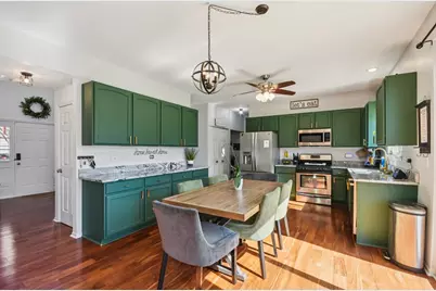 6427 Midleton Lane, McHenry, IL 60050 - Photo 6