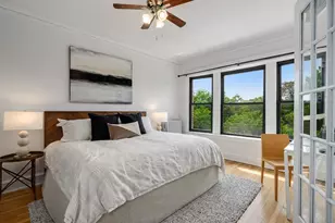 1310 W Montrose Ave, Chicago, IL 60613 - Photo 10