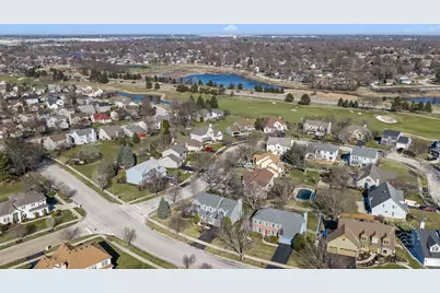 225 N Canterbury Road, Aurora, IL 60506 - Photo 4