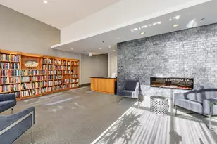 420 E Waterside Dr, Chicago, IL 60601 - Photo 32