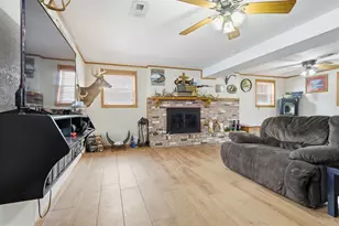 1306 Kirkwood Dr, Pontiac, IL 61764 - Photo 24