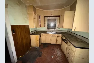 906 S 9th Avenue, Maywood, IL 60153 - Photo 4