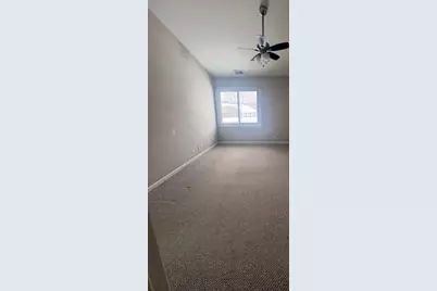 [Address not provided], Buffalo Grove, IL 60089 - Photo 12