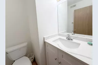 [Address not provided], Mundelein, IL 60060 - Photo 20