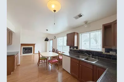 [Address not provided], Mundelein, IL 60060 - Photo 12