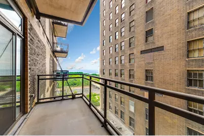 310 S Michigan Avenue #1207, Chicago, IL 60604 - Photo 12
