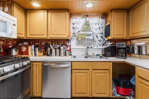 5 Truman Ct, Philo, IL 61864 - Photo 10