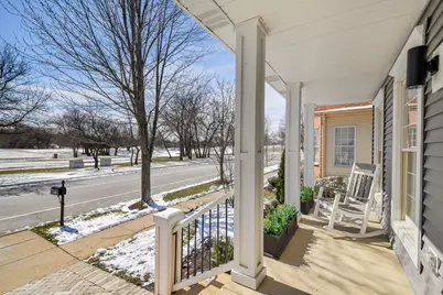 39W232 Armstrong Lane, Geneva, IL 60134 - Photo 2