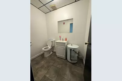 1061 Waveland Avenue, Franklin Park, IL 60131 - Photo 10