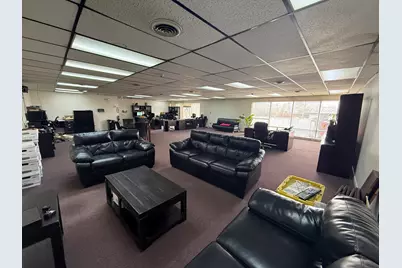 1061 Waveland Avenue, Franklin Park, IL 60131 - Photo 16