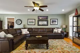 90 Linden Ave, Glencoe, IL 60022 - Photo 12