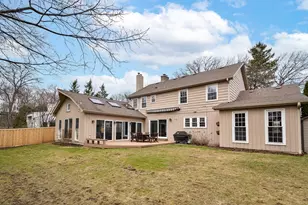 90 Linden Ave, Glencoe, IL 60022 - Photo 28