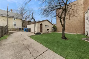 5338 N Kedzie Ave, Chicago, IL 60625 - Photo 24