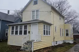 728 N Ash St, Waukegan, IL 60085 - Photo 4