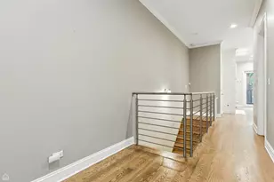 2920 N Damen Ave, Chicago, IL 60618 - Photo 32