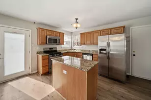 [Address not provided], Aurora, IL 60504 - Photo 10