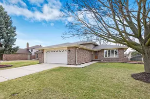 16418 Bormet Dr, Tinley Park, IL 60477 - Photo 1