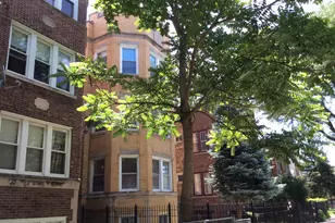 6429 N Claremont Ave, Chicago, IL 60645 - Photo 2