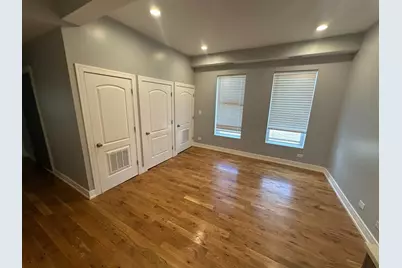 4957 S Calumet Avenue, Chicago, IL 60615 - Photo 8