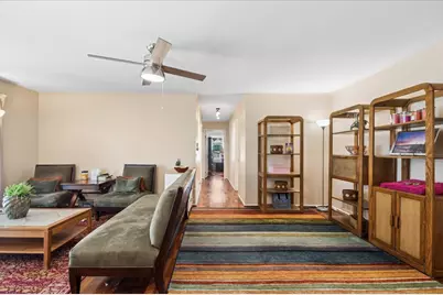166 Hemingway Court #252, Vernon Hills, IL 60061 - Photo 4