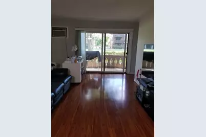 11 Parkside Court #6, Vernon Hills, IL 60061 - Photo 2