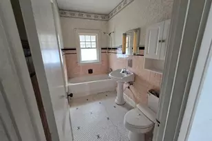 112 Rome Ave, Rockford, IL 61107 - Photo 8